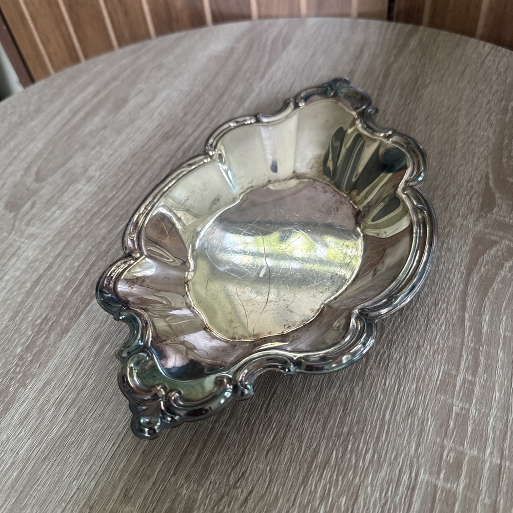 International Silver Co. Wakefield 9.5" x 6.25" Silverplate Trinket Candy Dish